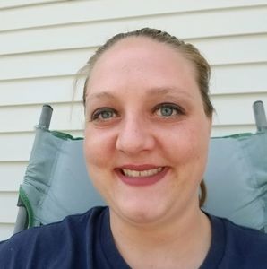 Meet your Posher, Alicia